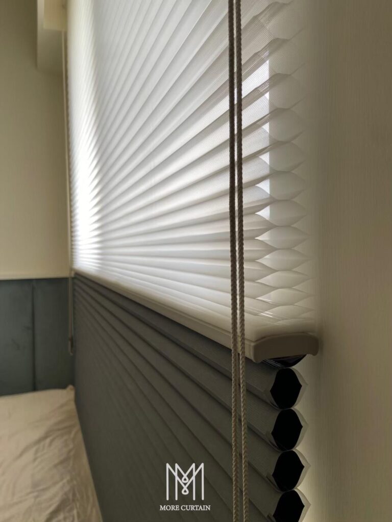 濾光和全遮織物組合在同一組窗簾