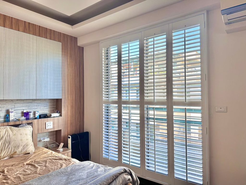 DECO ShUTTER主要提供實木與塑鋁、鋁製百葉窗