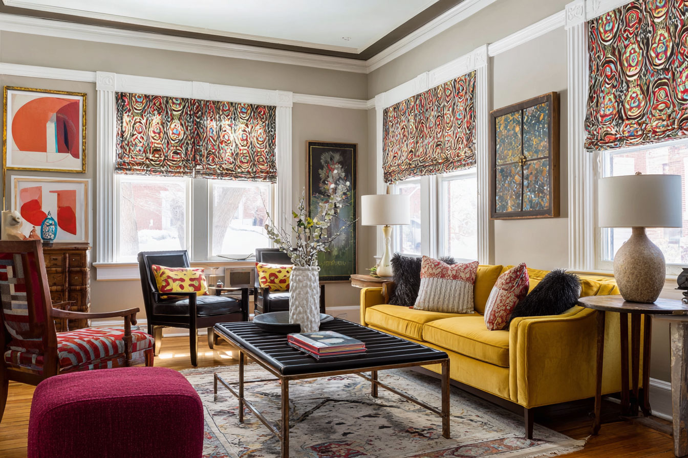 民族風強烈的羅馬簾花色