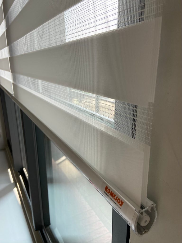 調光簾2 230207 285