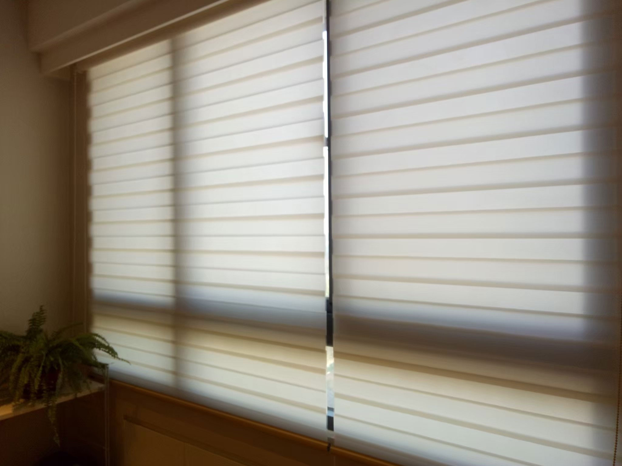 調光簾調整光線的效果