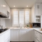 廚房選擇窗簾時，優先考慮油煙問題