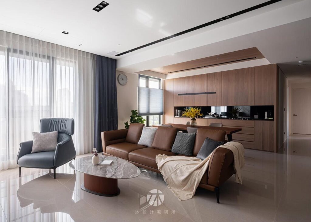 隱藏式窗簾盒或稱嵌入式窗簾盒是高檔裝潢設計