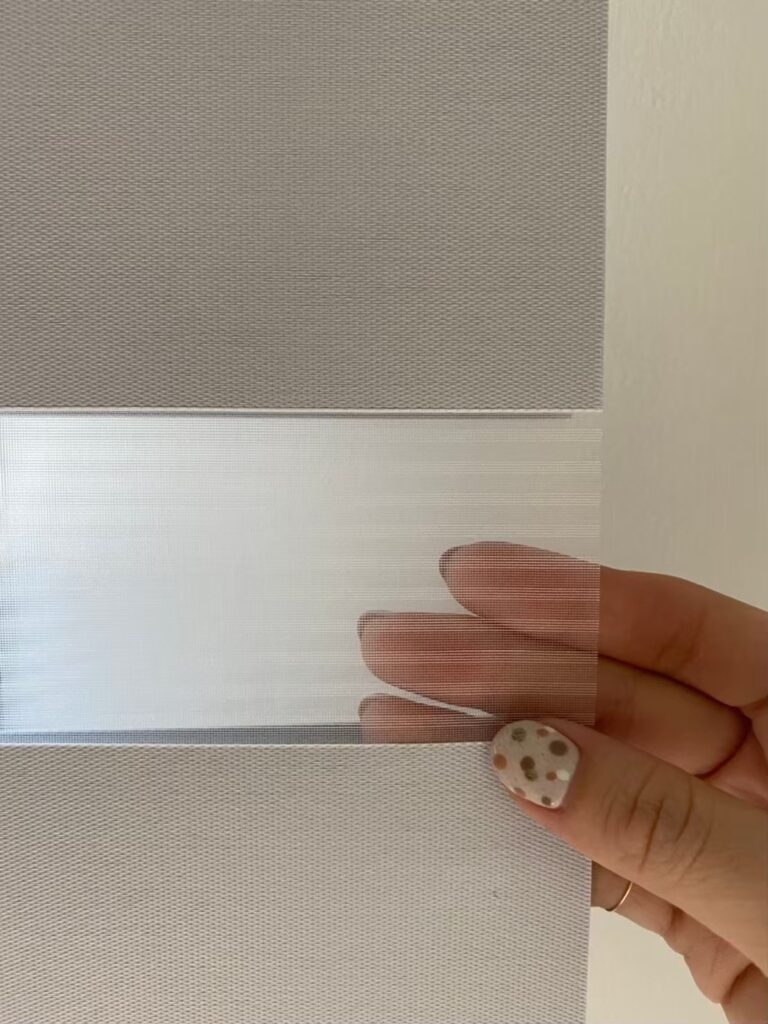 布簾與紗簾相間隔，要注意交接處的清理